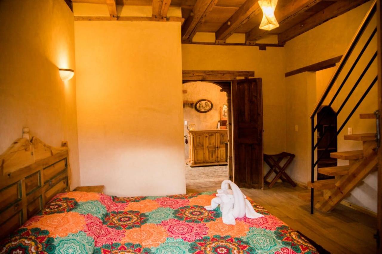Hotel Casa De Gandhi San Cristóbal de Las Casas Eksteriør billede